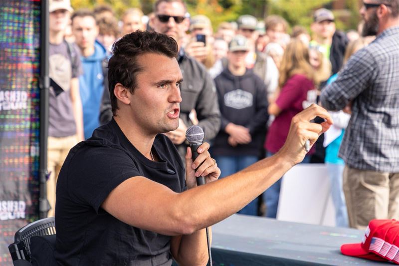 美國總統川普的政壇盟友、政治評論員柯克（charlie kirk）。（圖／翻攝自Charlie Kirk臉書）