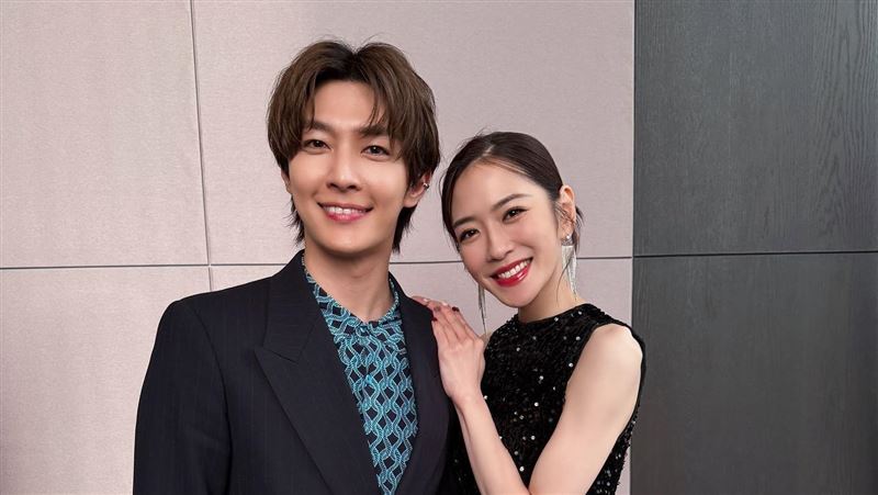 炎亞綸親邀主持！楊千霈術後暴瘦露鉛筆腿