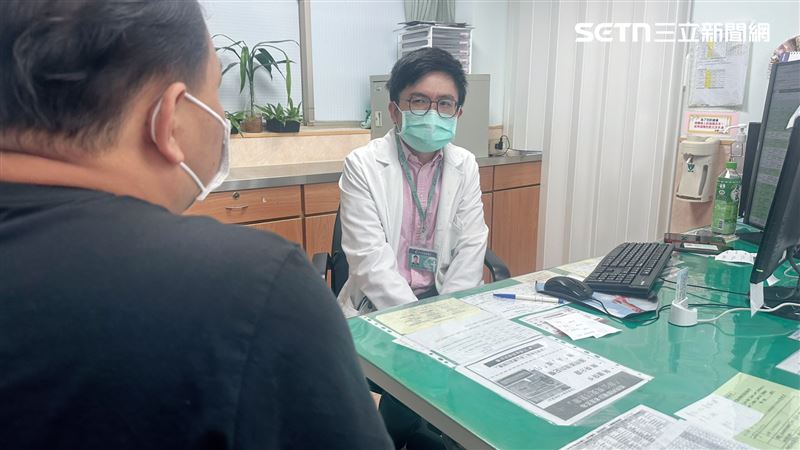 耕莘醫院心臟內科醫師盧明泉提醒，心肌梗塞的危險因子除了三高，高鹽高油的飲食習慣也不可忽視。（圖／耕莘醫院提供）