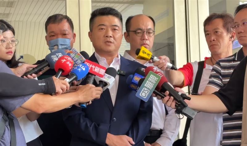 顏寬恒涉貪二審遭駁回，其助理林進福妻子製作的「顏董代收代付總表」成關鍵鐵證。(圖／翻攝畫面)