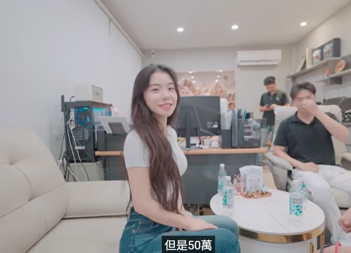 李多慧買車預算約50萬台幣，希望能找到二手車，並明確表示不打算購買新車，因為價格實在太高。（圖／翻攝自李多慧YT）