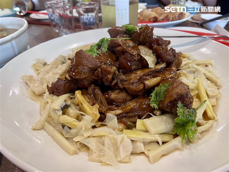 「掌上明珠」為二店隱藏版料理，須提前3天預定。（圖／記者賴俊佑攝影)