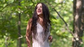 山形瑞秋回歸推出新專輯。（圖／Laura Crosta 提供）