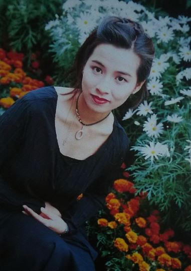 麥家琪1993年參加香港小姐選美雖然落敗，但因外型亮眼受到關注。（圖／翻攝自麥家琪微博）