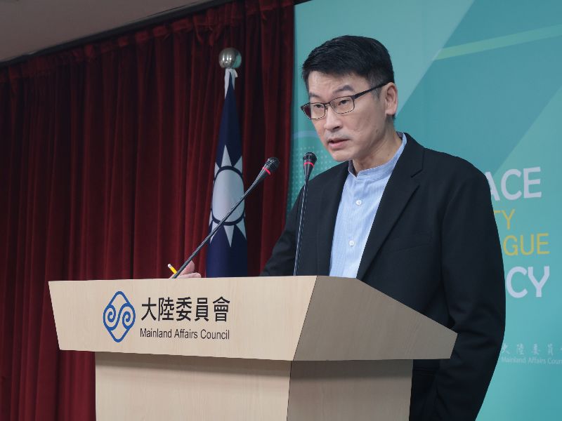 陸委會副主委梁文傑主持例行記者會大陸委員會（陸委會）11日下午召開例行記者會，由副主委兼發言人梁文傑主持。（圖／中央社）