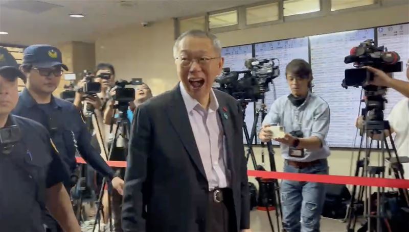 柯文哲7000萬交保重獲自由是否有變？高等法院尚未做出裁定。（圖／翻攝畫面）