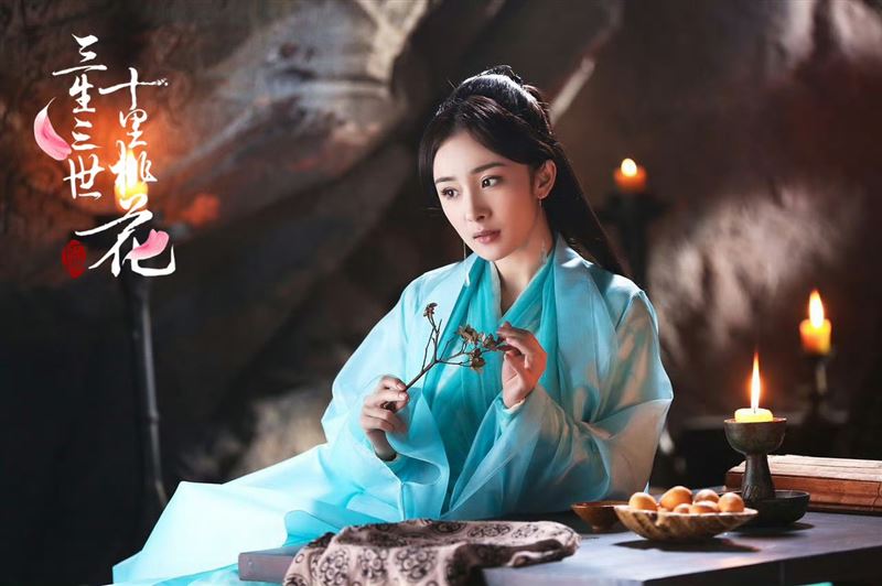 楊冪演出《三生三世十里桃花》。（圖／翻攝自微博）