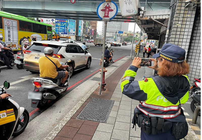 土城分局暑假值勤，交通事故降25%。（圖／翻攝畫面）