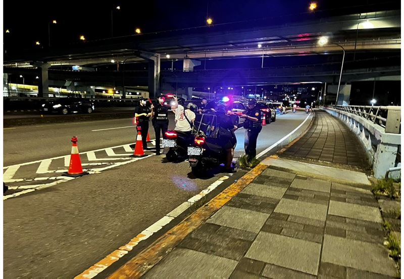 土城分局暑假辦理「青春專案及機車安全月」專案，交通事故降25%。（圖／翻攝畫面）