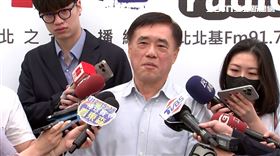 郝龍斌接受媒體聯訪表示，還在評估要不要選黨主席，有把握會贏才選。（圖／翻攝畫面）