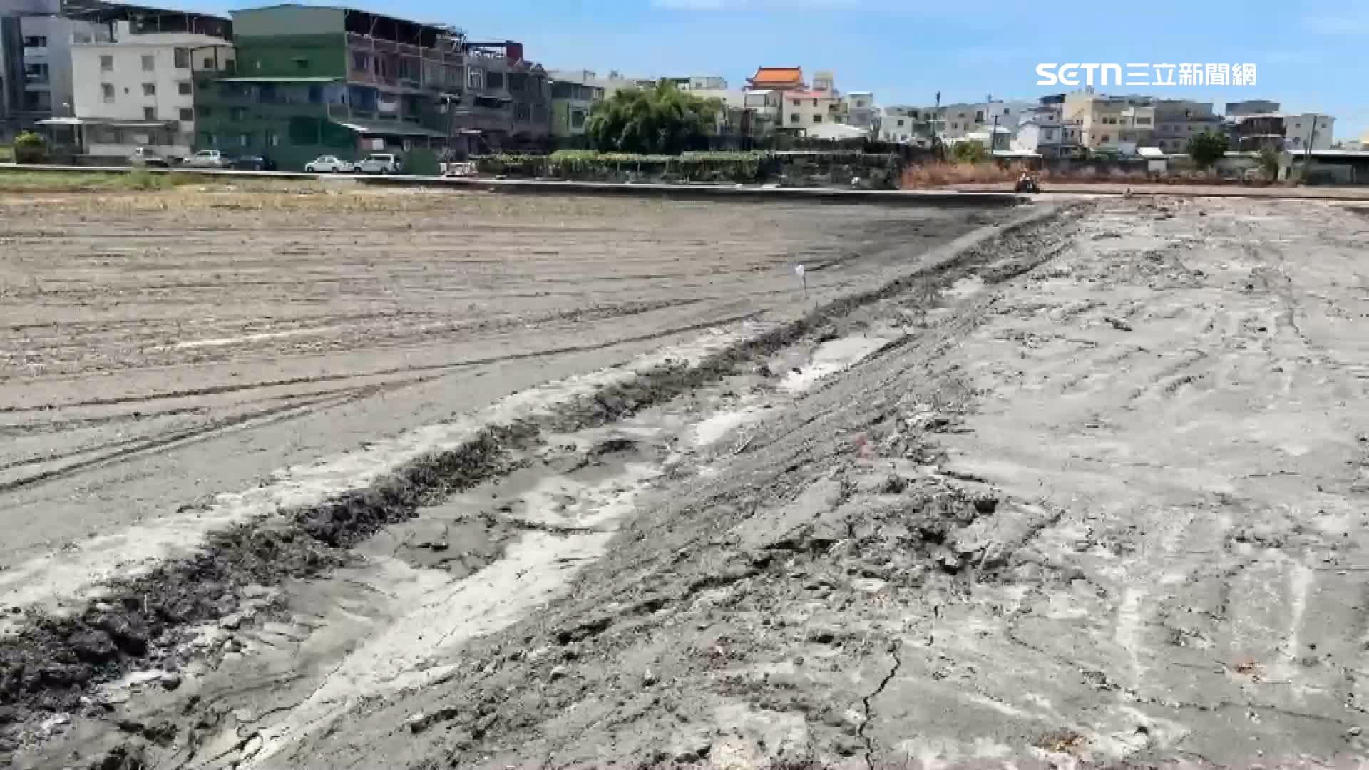 高雄有議員接獲民眾檢舉，有農地也被傾倒廢棄物