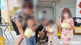 高麗菜阿公無償送菜給弱勢／彰化家扶授權提供