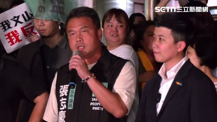 張志豪日前曾與苗博雅同台，反拆市府拆公館圓環與填平公車道。（圖／翻攝畫面）