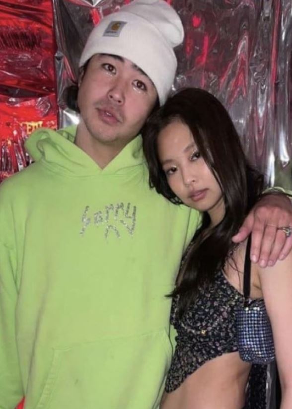 Jennie爆戀愛日裔美籍演員Nico Hiraga。（圖／翻攝自IG）