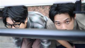 「Theseus 忒修斯」劉正、翔煜接受《三立新聞網》專訪。（圖／記者鄭孟晃攝影）