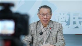 柯文哲交保遭裁定撤銷並發回北院更裁，15日上午10點重開羈押庭。（圖／柯文哲臉書）