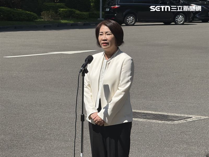 行政院邀請地方首長商討《財劃法》，屏東縣長周春米會前發表談話。（圖／記者劉秀敏攝影）