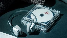 ClearFrame透明CD隨身聽。（圖／翻攝Yanko網站）