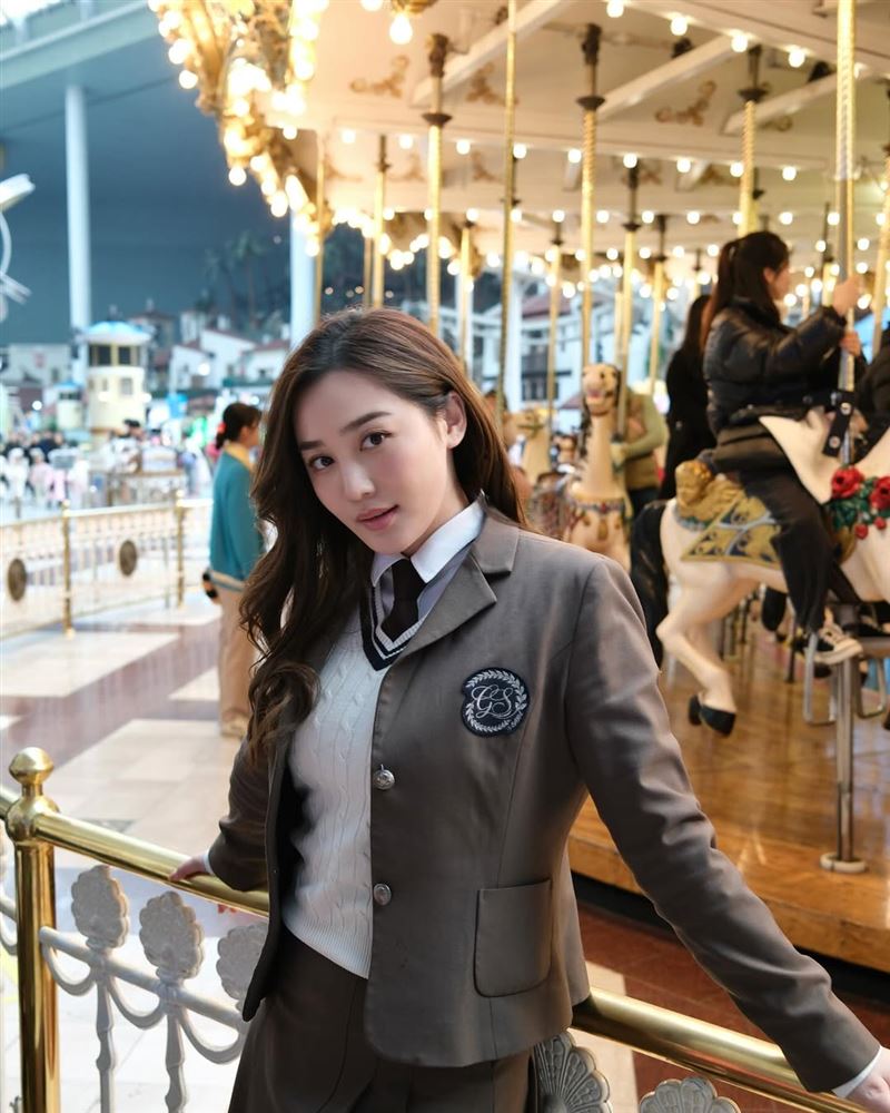 29歲女星郭奕芯曾被公認「甜美校花」。（圖／翻攝自ashinaaa IG）