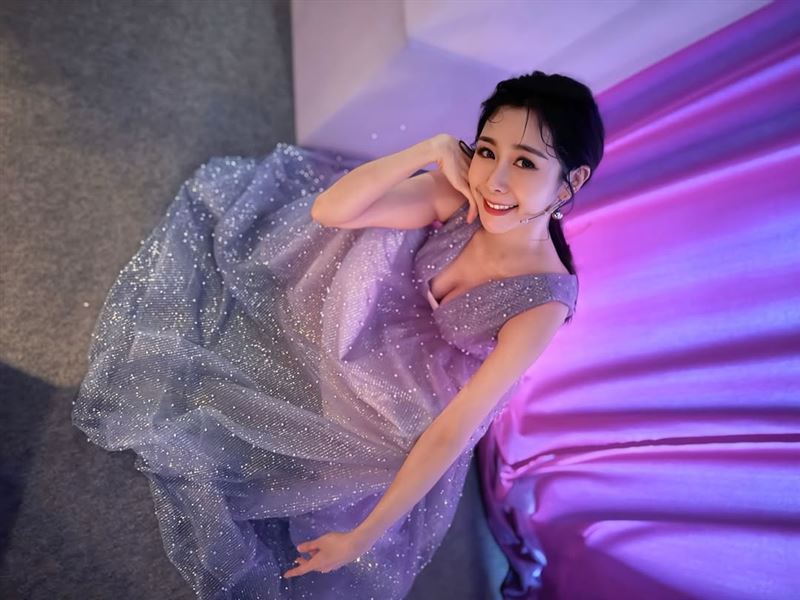 Albee先前捲入賀瓏與天殘的感情風暴中。（圖／翻攝自Albee IG）