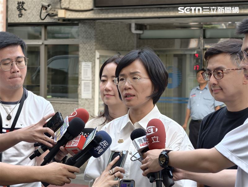 民進黨舉辦新北黨務座談，兼任黨部主委的立委蘇巧慧會後受訪。（圖／記者劉秀敏攝影）