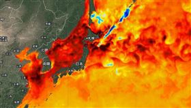 鄭明典表示，海溫雖然開始下降了，但降得慢，導致目前海溫仍目前比氣候平均高，讓人感覺夏季拉長了。（圖／翻攝自鄭明典臉書）