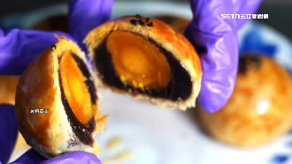 蛋黃酥冷藏or冷凍？「加熱正解」像剛出爐