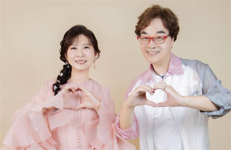 新人組合「如福添藝」由鄭錦福與林曉如共同組成。（圖／如福添藝提供）