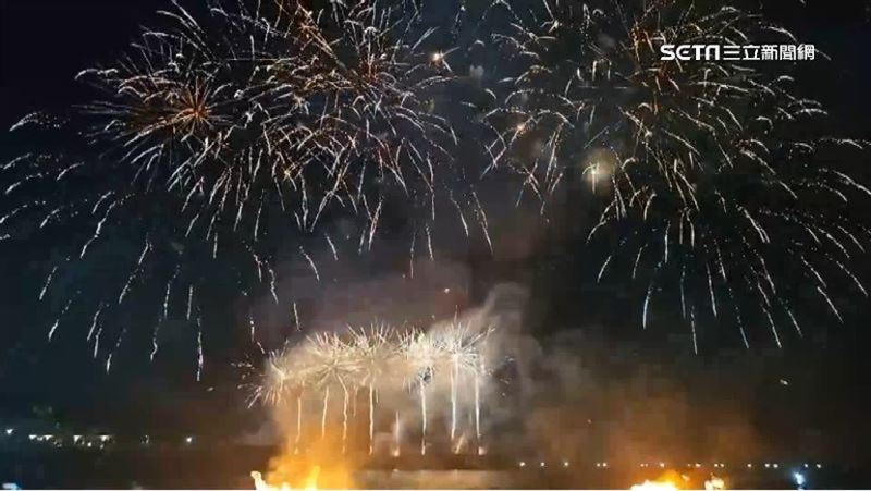 基隆放水燈科儀。(圖/三立新聞網)