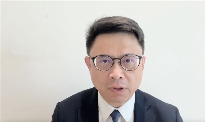針對藍營批評行政團隊只有指責、沒有反省，賴瑞隆反擊，「最該反省的就是國民黨」。（圖／賴瑞隆國會辦公室提供）