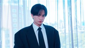 中島健人於樂天桃猿「音樂電台」主題日賽後獻唱，圈粉無數。（圖／大鴻藝術BIG ART提供） 