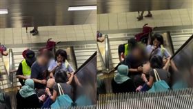 台北捷運永春站昨（13）日下午4點傳出事故，一名外籍看護推著坐輪椅的長者誤上電扶梯，行至半途時因重心不穩，輪椅整台翻倒，導致長者與看護雙雙受傷，後方一名女乘客也被波及。（圖／網友bebetty1210授權提供，未經同意請勿轉載）