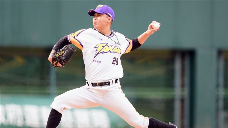 台鋼雄鷹投手江承諺。(圖/台鋼雄鷹提供)