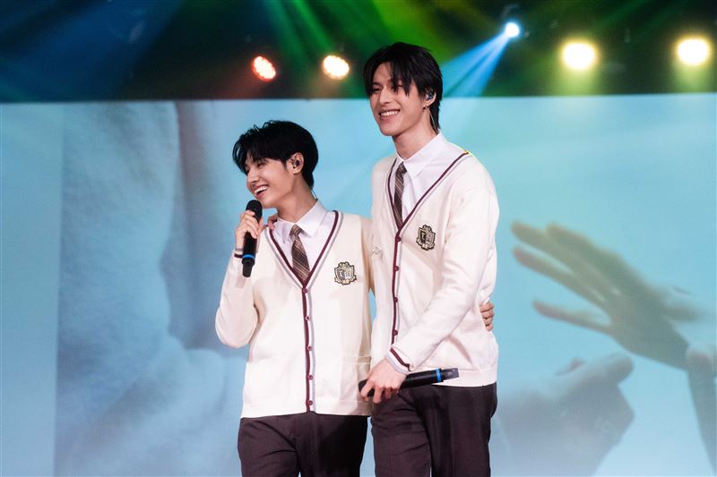 王君豪(左)、成晞舉辦粉絲見面會。(圖/《秘密關係》製作單位提供)