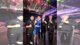 黃筱雯14日晚間在WB世界錦標賽女子54公斤級冠軍賽，面對與21歲的美國好手培瑞斯（Yoseline Perez）在激戰3回合後以4比1漂亮勝出，奪下生涯第3面世錦賽金牌、成為台灣歷史第一人。(圖／運動部提供)