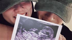 婁峻碩開心宣佈和老婆焦凡凡要當爸媽，曬超音波證實懷孕。（圖／伊弗龐金有限公司 提供）