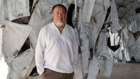 中國異議藝術家艾未未在烏克蘭首都基輔，展出最新的大型裝置，傳達反戰意涵，希望藉此重喚外界對俄烏戰爭的關注。