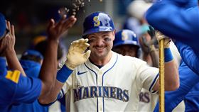 洛利（Cal Raleigh）15日敲出本季締54轟。（圖／路透社／達志影像）