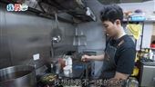 韓國上班族為夢轉身　正宗辣燉雞闖出名號