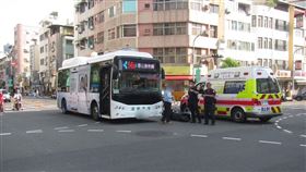 車禍,老翁,直衝