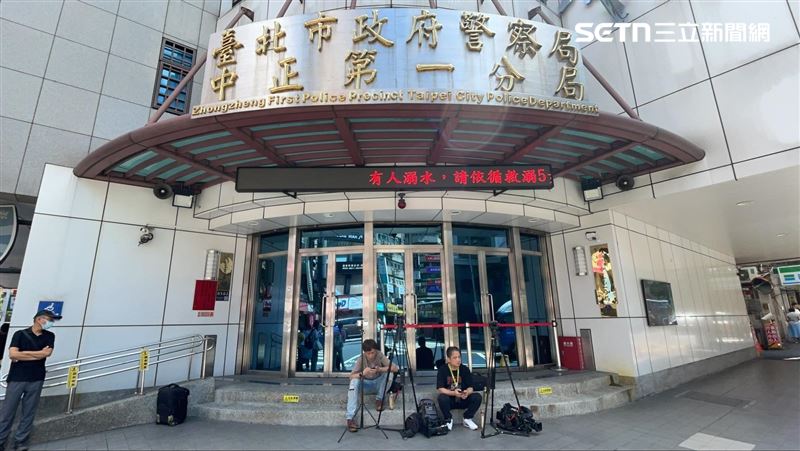 黃國昌並未來到中正一分局應訊，而是前往北院旁聽羈押庭。（圖／記者楊忠翰攝影）