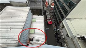 喝醉,新竹,頂樓,移工（圖／翻攝畫面）