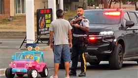 酒駕,玩具車,無照,加拿大