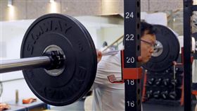 鄭世忠回應部長李洋點名，曬出例行運動照。（圖／翻攝自鄭世忠臉書）
