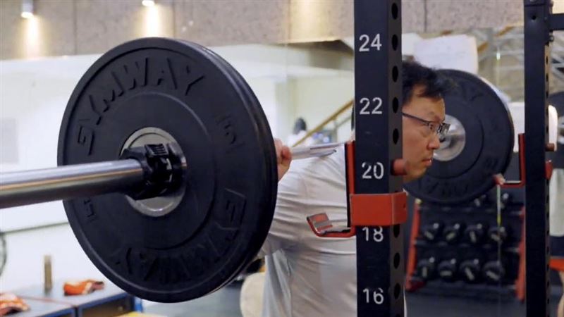 鄭世忠回應部長李洋點名，曬出例行運動照。（圖／翻攝自鄭世忠臉書）