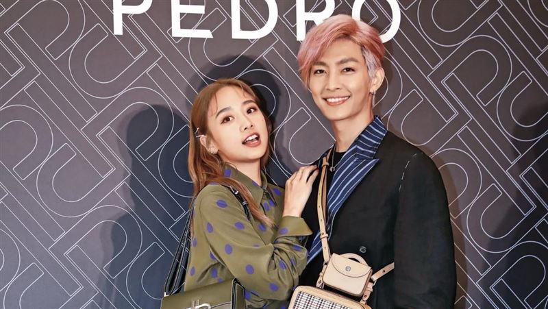 鬼鬼（左）過去與炎亞綸（右）私交甚篤，經常一起出席活動