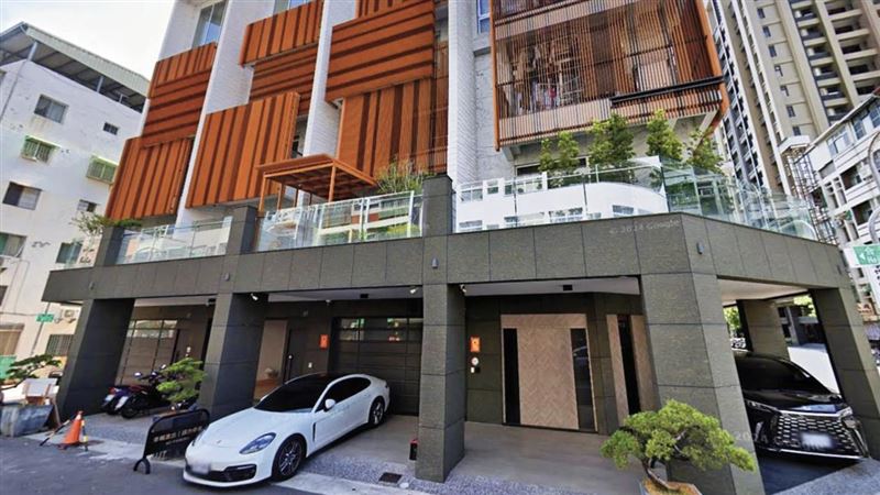 雨刷夫妻生活豪奢！名包堆牆、愛馬仕洗澡