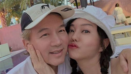 狄鶯貼頭孫鵬曬恩愛！讚尪攝出比基尼美照