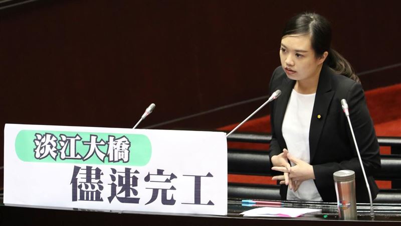 幕後／淡江大橋險夭折　她追預算讓橋浮起