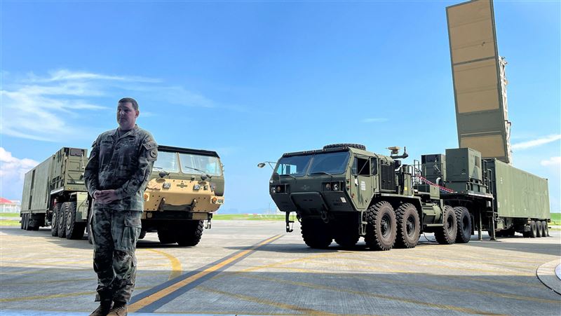 美方在日本山口縣的美軍岩國基地展示了「泰風」飛彈系統。（圖／路透社／達志影像）